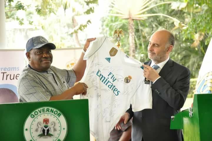Governor Wike Lays